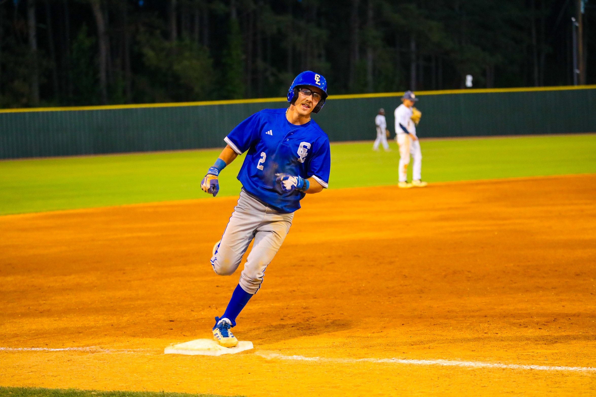 Wolves Wrap Up Regular Season with Sweep