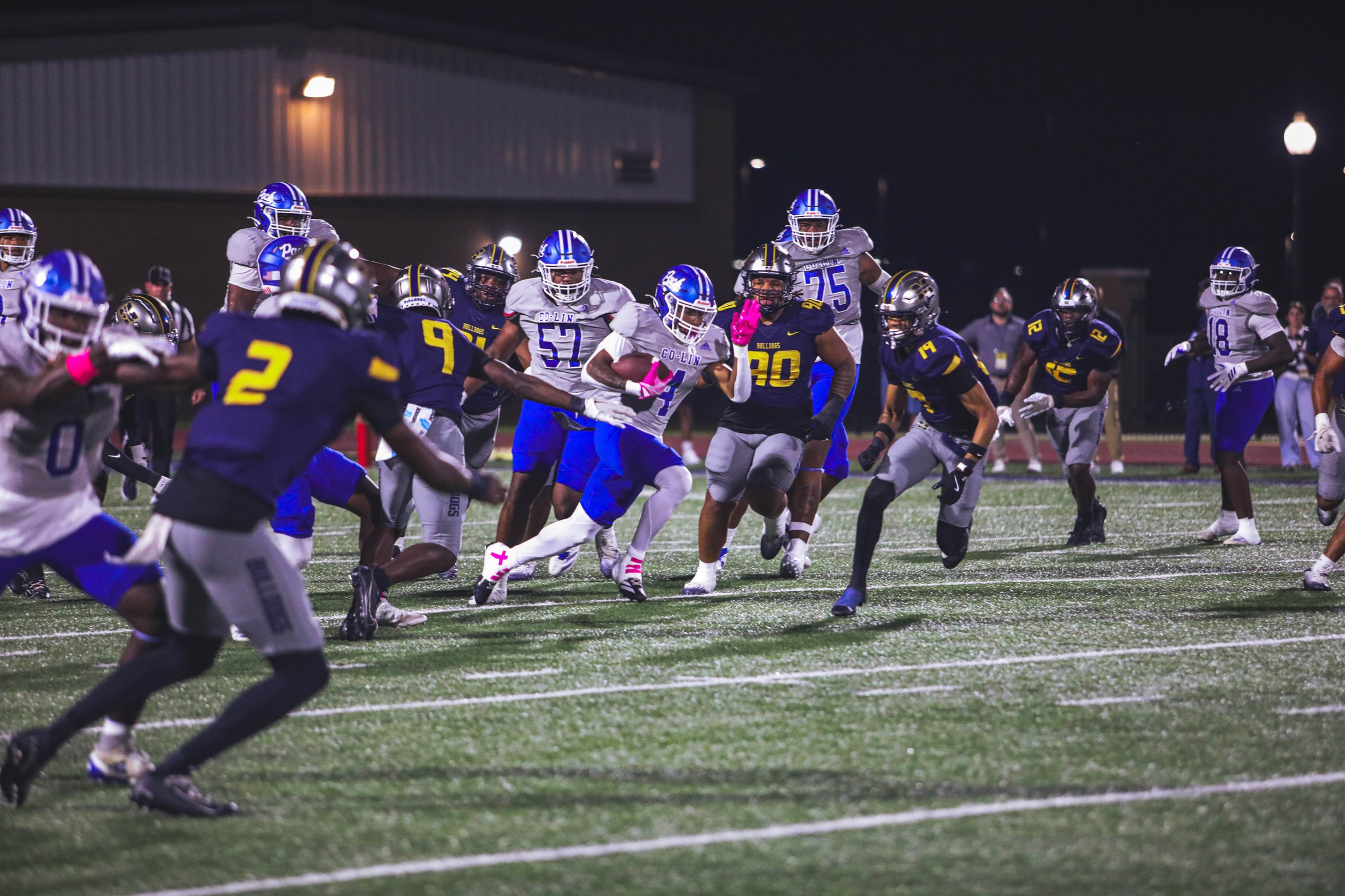 Wolves Win Top-10 Thriller Against Bulldogs